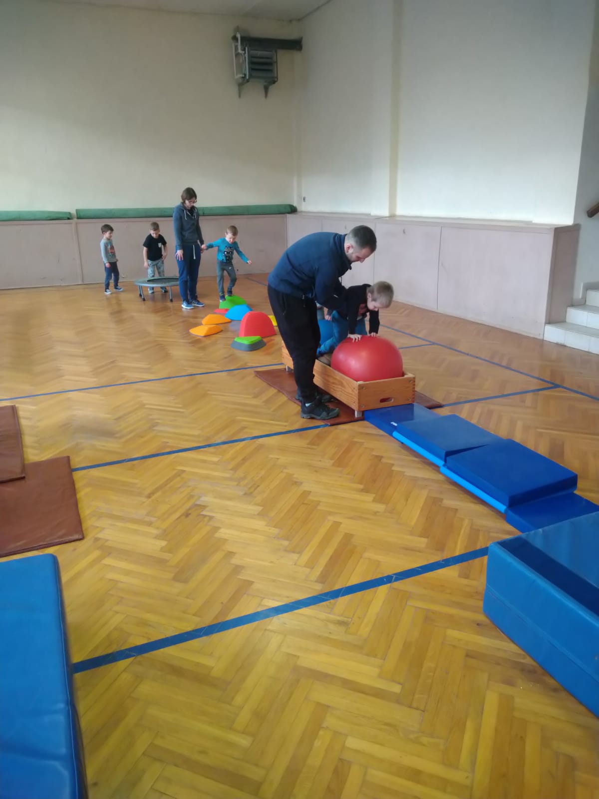 Turnen in der Halle